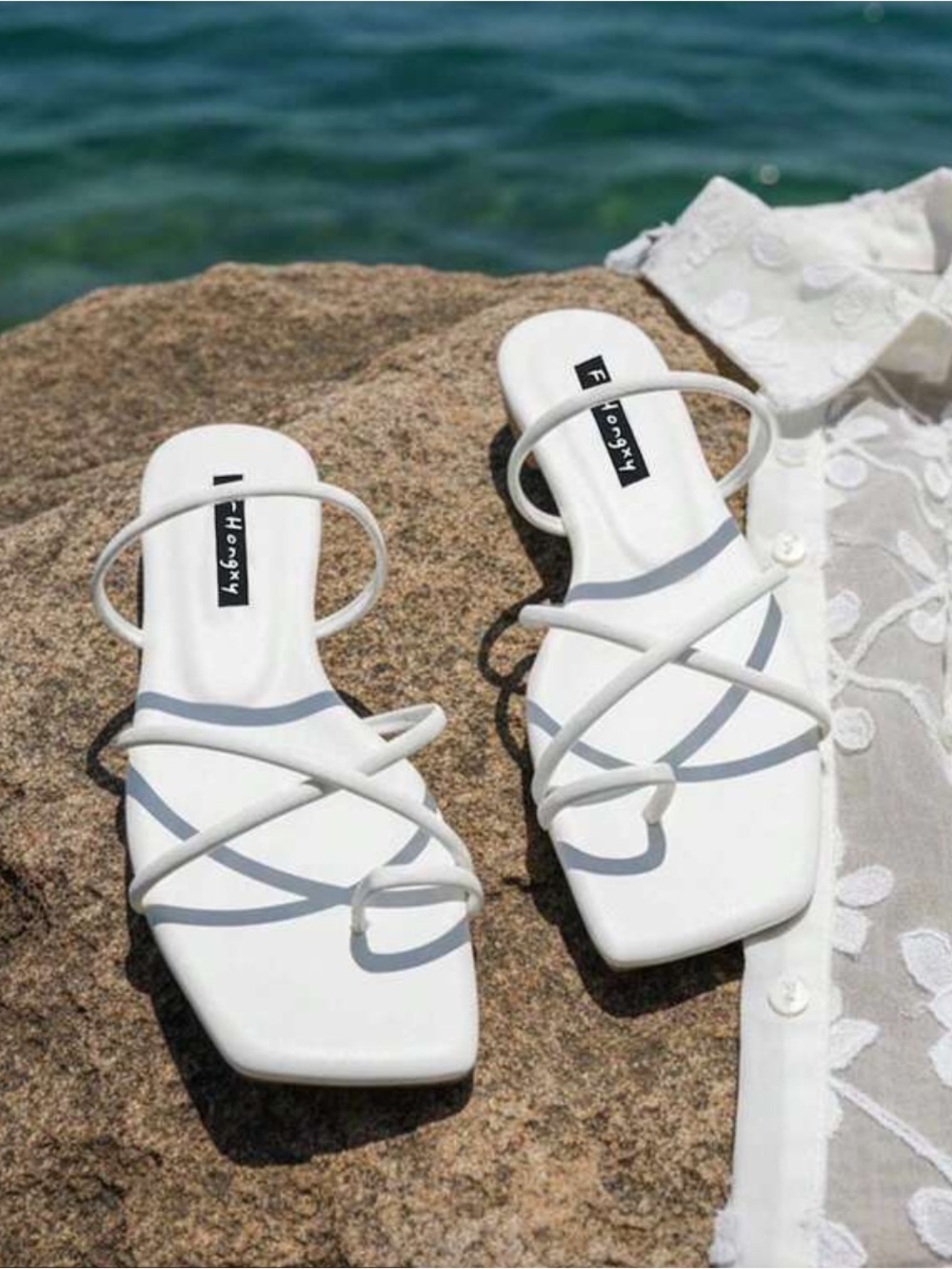 F-Hongxy Minimalist White Strappy Flat Sandals